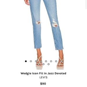 Levi wedgie skinny size 30 distressed